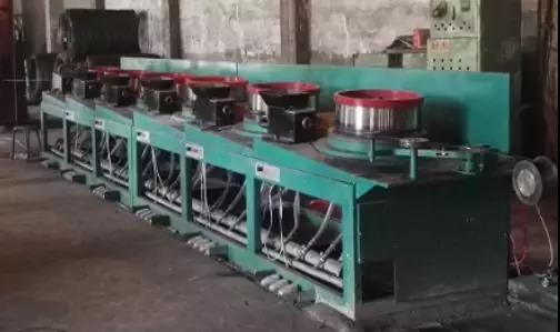 正弦EM500变频器在直进式拉丝机系统的应用方案