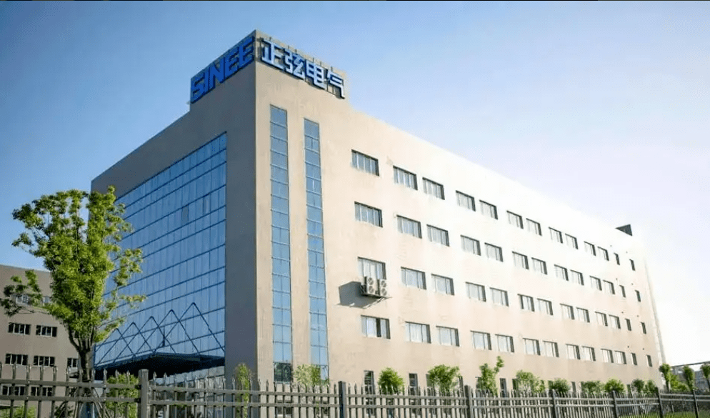 大面积的厂房仓库